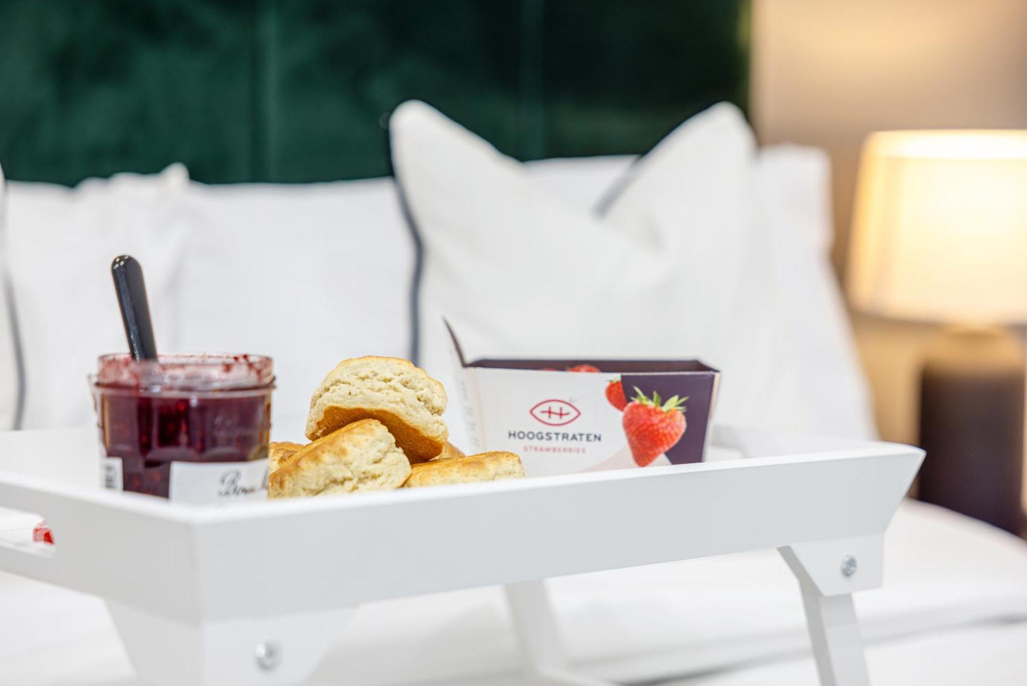 Rnm - Upgraded Business Stay For Travelling Contractors, All Amenities, Private Access Entire Place, Kitchen & Washroom, Smart Tv, Easy Access, Parking Nearby Cradley Heath Eksteriør bilde